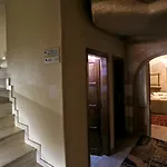 Szálloda Nomads Cave Hotel&rooftop 3*