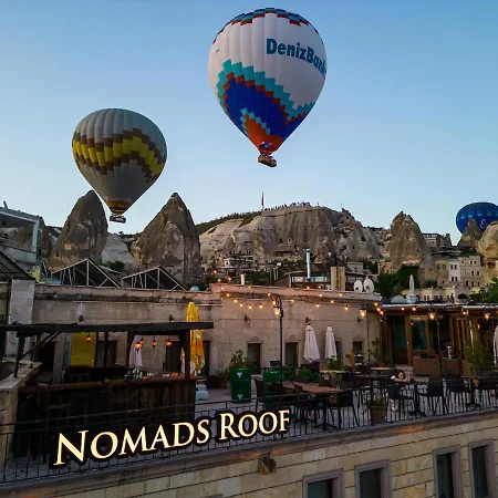 מלון Nomads Cave & Rooftop גורמה