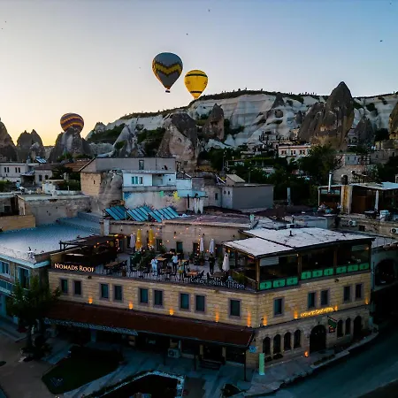 Отель Nomads Cave & Rooftop Гореме