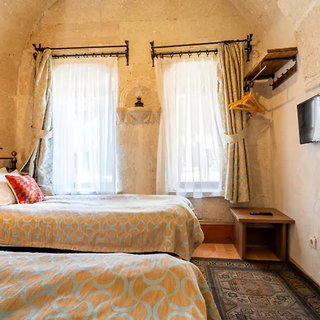 Nomads Cave & Rooftop Гореме