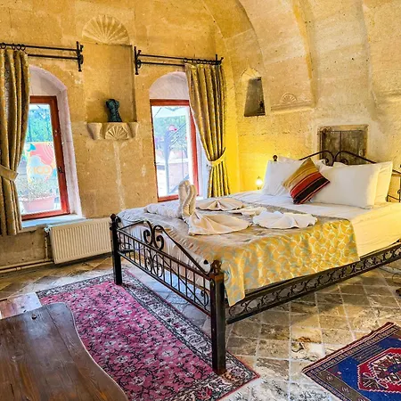 فندق Nomads Cave & Rooftop 3*