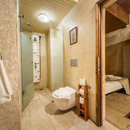 Nomads Cave Hotel&rooftop