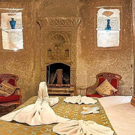 Nomads Cave & Rooftop 3*