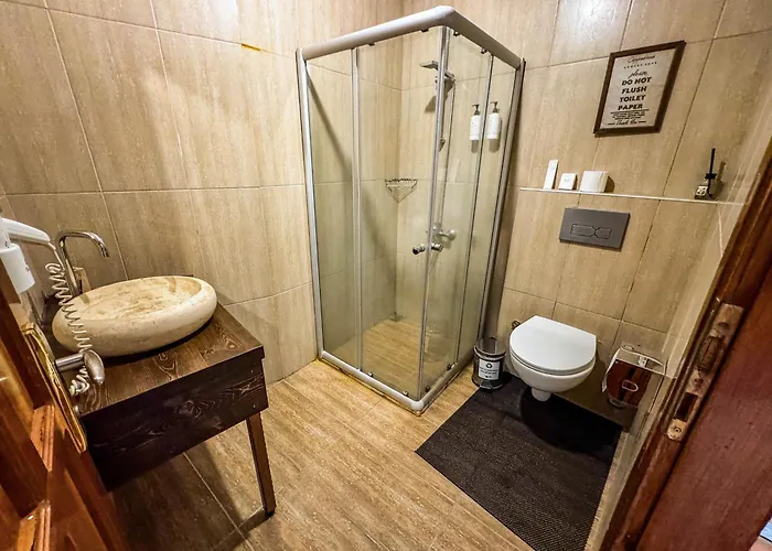 Hotel Nomads Cave & Rooftop Goreme