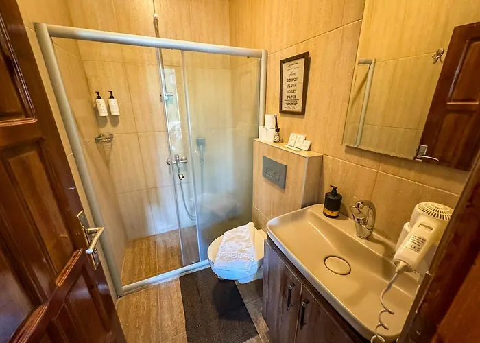 Hotel Nomads Cave & Rooftop Goreme