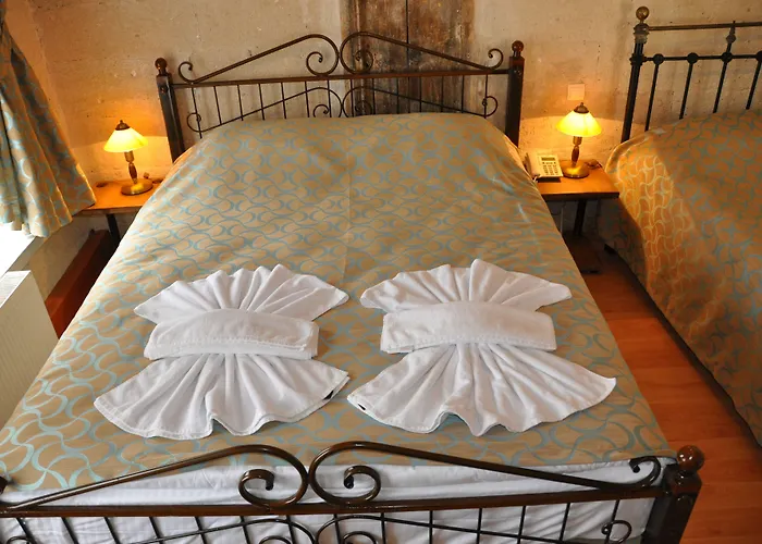 Hotel Nomads Cave & Rooftop